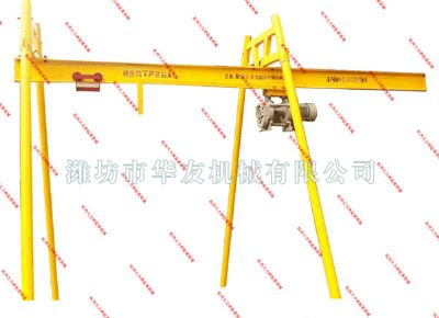 點(diǎn)擊查看詳細(xì)信息<br>標(biāo)題：華友機(jī)械直滑式吊運(yùn)機(jī) 閱讀次數(shù)：8318