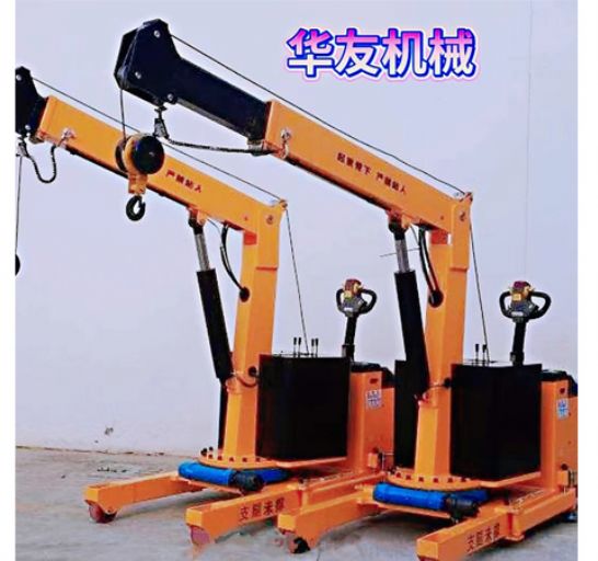 點擊查看詳細信息<br>標(biāo)題：移動式小吊機(室內(nèi)外通用) 閱讀次數(shù)：2440