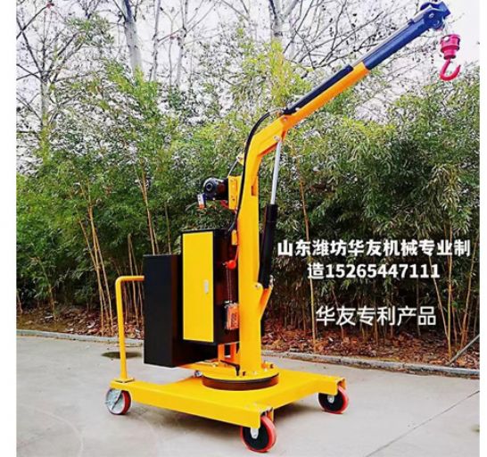 點(diǎn)擊查看詳細(xì)信息<br>標(biāo)題：移動(dòng)式小吊機(jī)(室內(nèi)外通用) 閱讀次數(shù)：5087